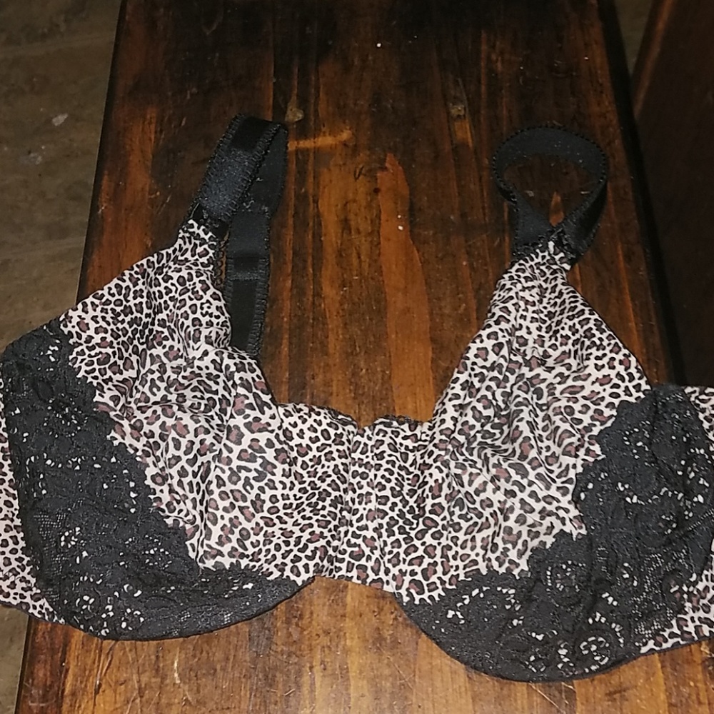 Women's bra